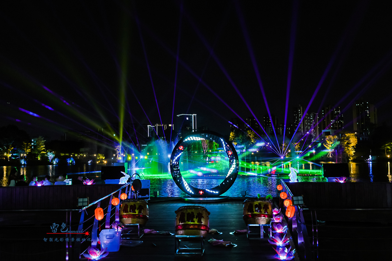 雷色光電｜璀璨光影秀點亮深圳定崗湖公園！(圖3)